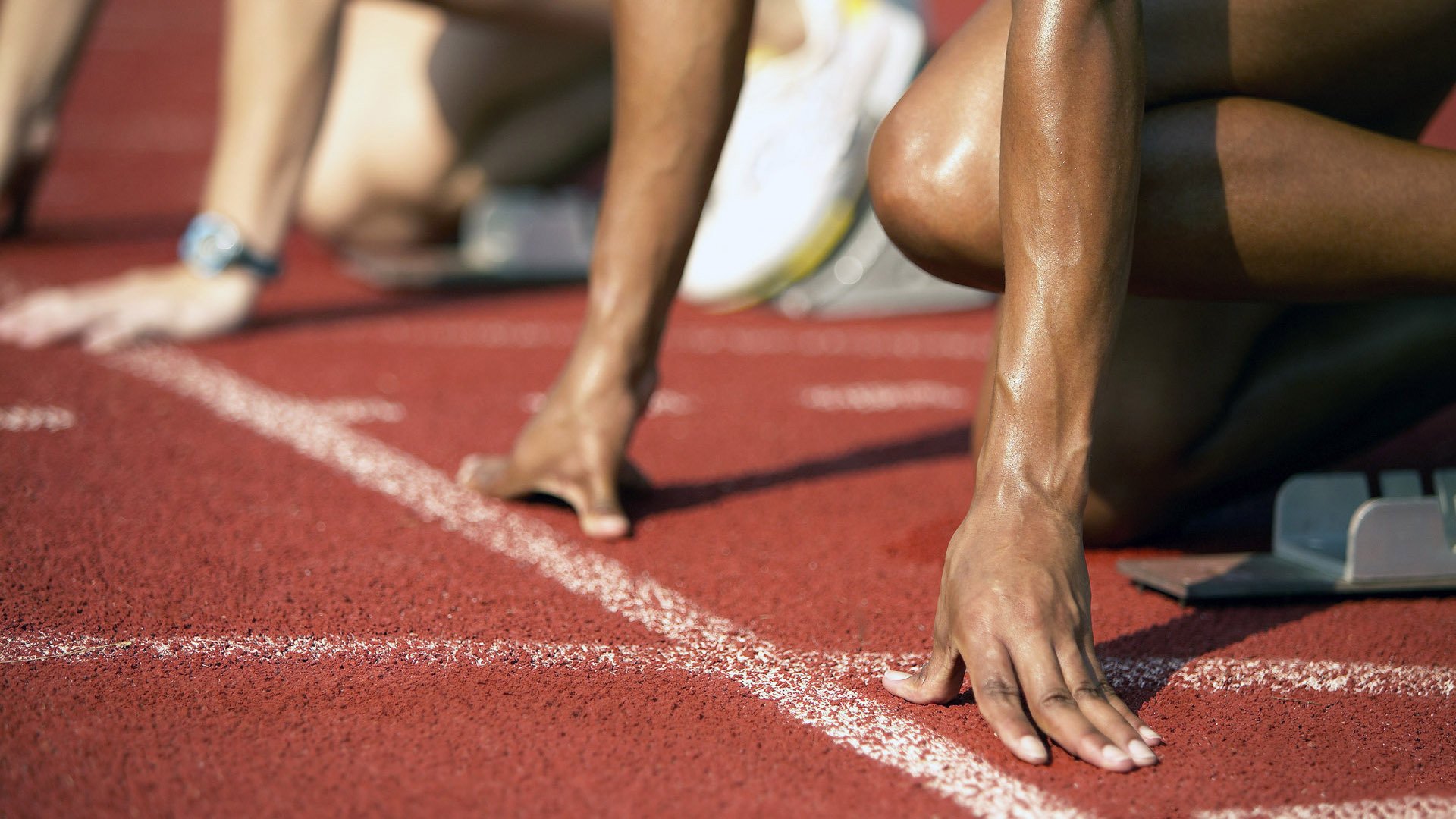 车手走进社区，传递正能量